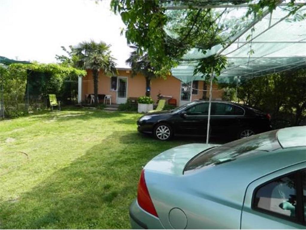 Apartments Ana Sreser Exterior photo