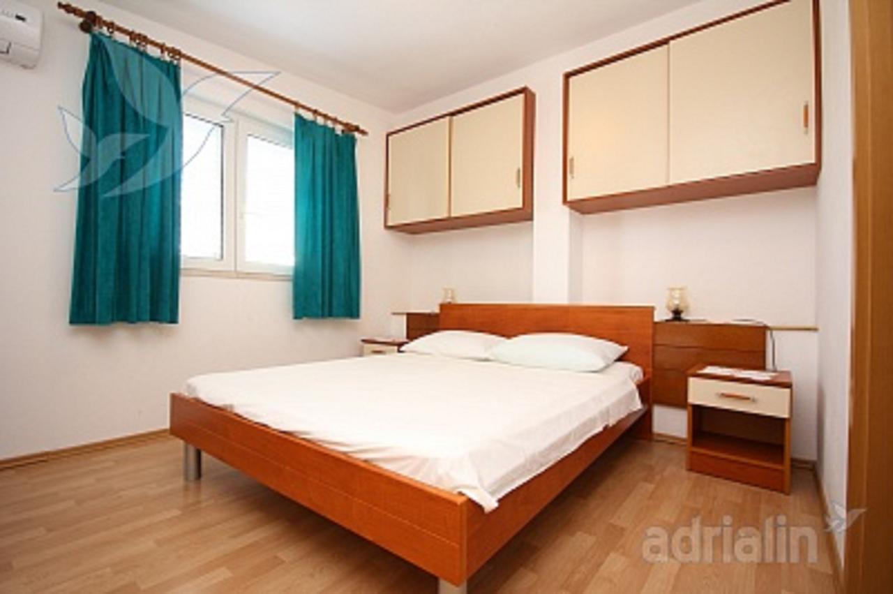 Apartments Ana Sreser Exterior photo